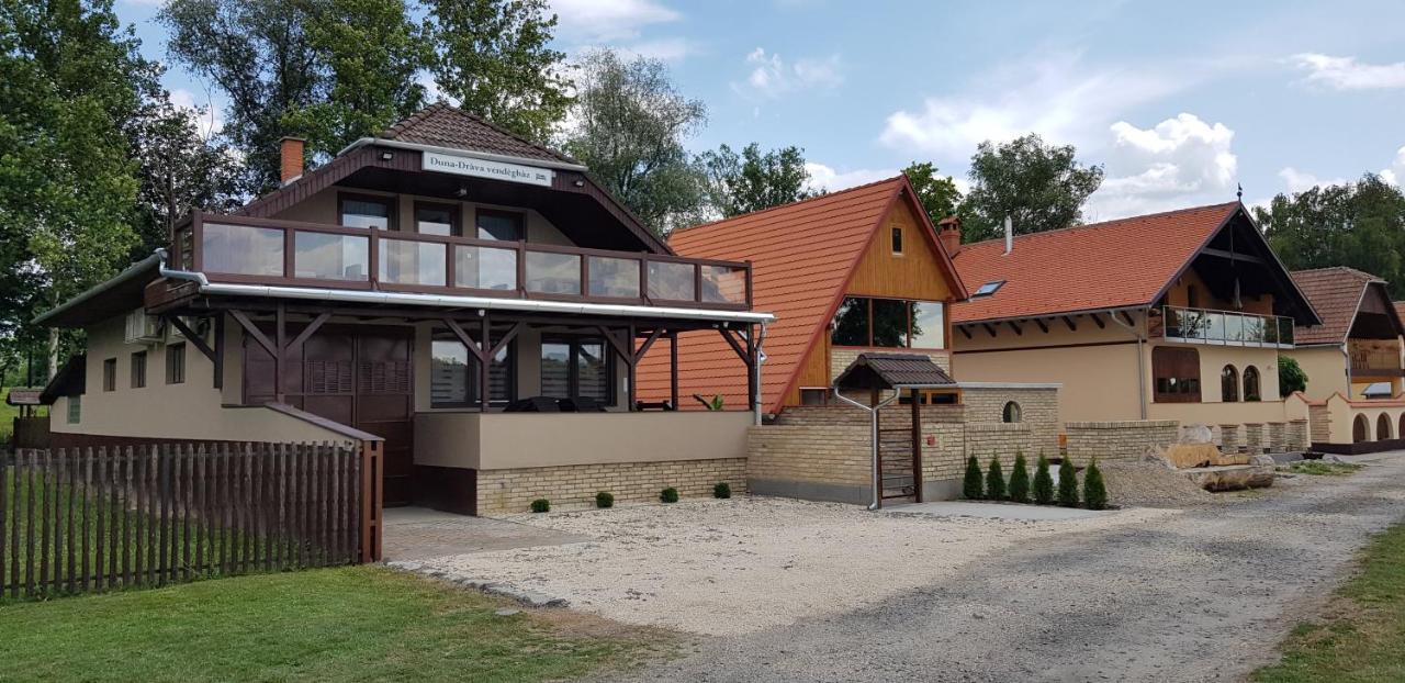 Duna Drava Vendeghaz Ersekcsanad Exterior foto