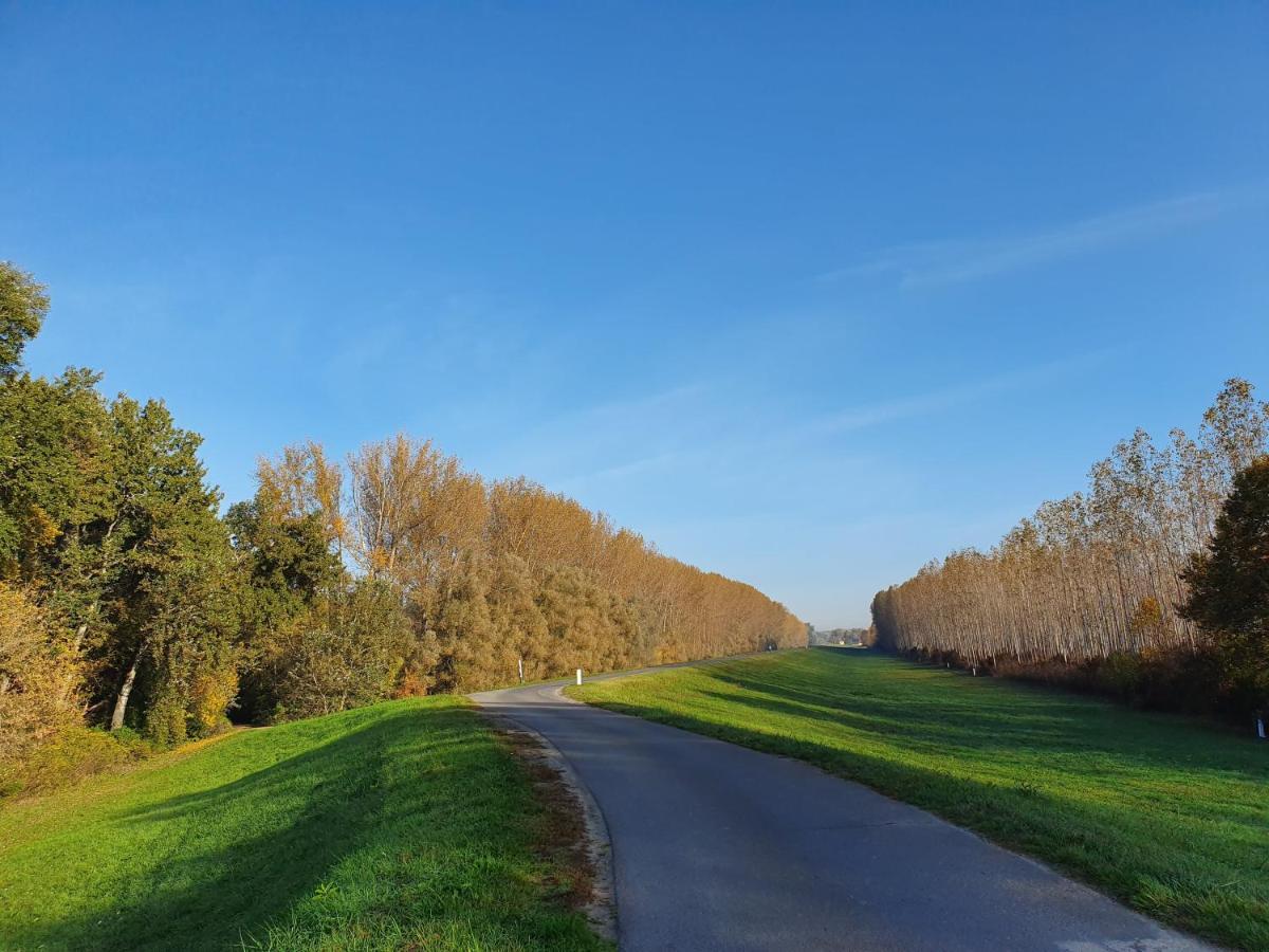 Duna Drava Vendeghaz Ersekcsanad Exterior foto
